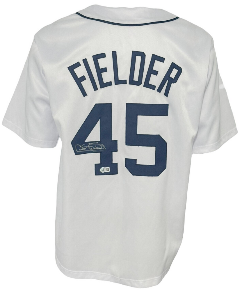 Fielder (1)