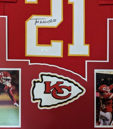 FRAMED-KANSAS-CITY-CHIEFS-TRENT-MCDUFFIE-AUTOGRAPHED-SIGNED-JERSEY-JSA-COA-166303097632-2