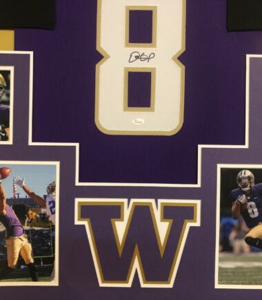 FRAMED-WASHINGTON-HUSKIES-DANTE-PETTIS-AUTOGRAPHED-SIGNED-JERSEY-JSA-COA-163871438783-2