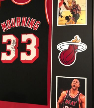 FRAMED-ALONZO-MOURNING-SIGNED-AUTOGRAPHED-MIAMI-HEAT-JERSEY-JSA-COA-153124714896-2