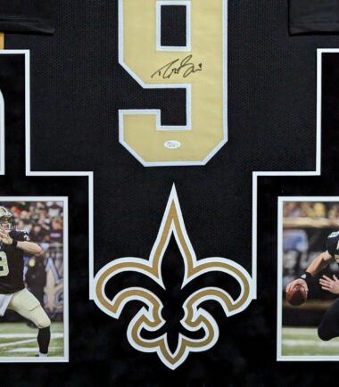 FRAMED-IN-SUEDE-NEW-ORLEANS-SAINTS-DREW-BREES-AUTOGRAPHED-SIGNED-JERSEY-JSA-COA-166410707037-2