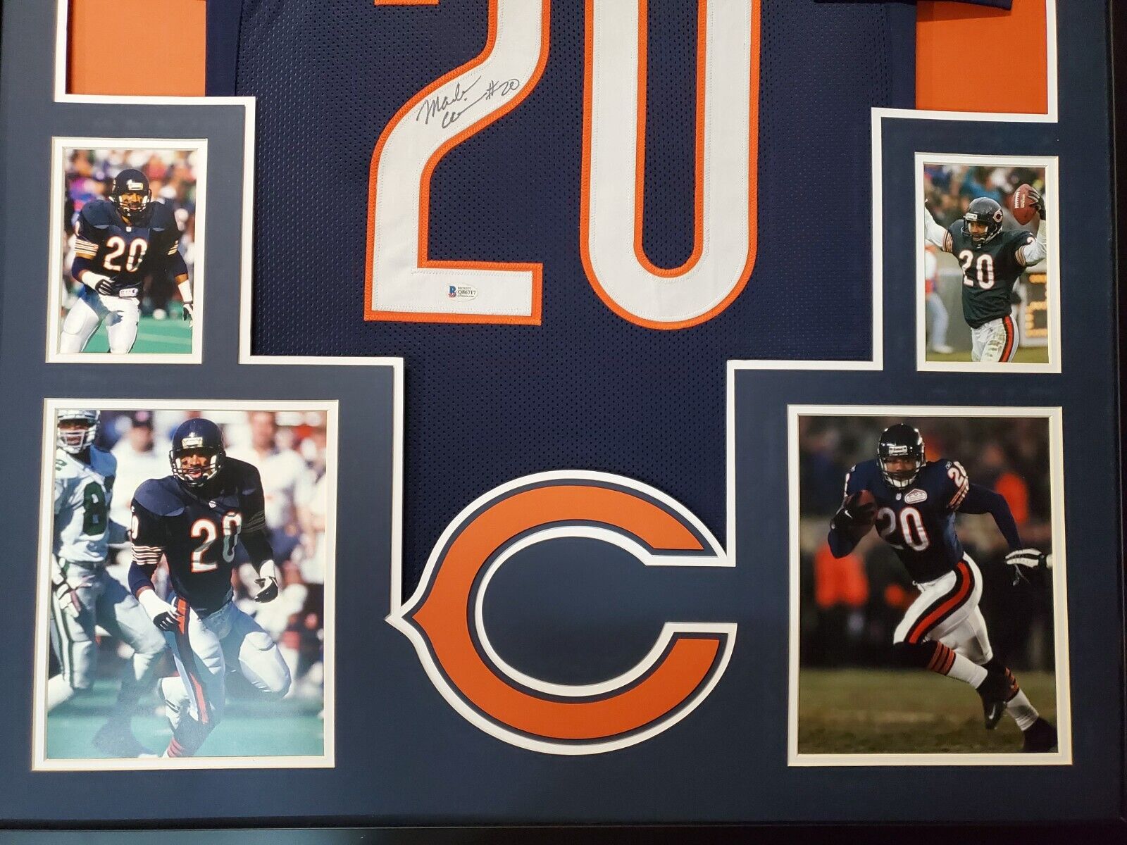 FRAMED CHICAGO BEARS MARK CARRIER AUTOGRAPHED SIGNED JERSEY BECKETT COA