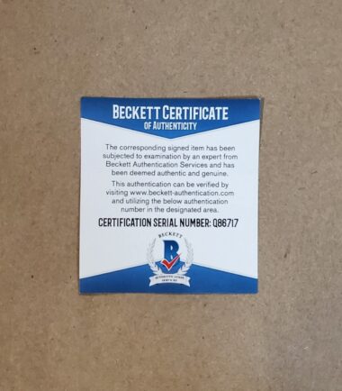 FRAMED-CHICAGO-BEARS-MARK-CARRIER-AUTOGRAPHED-SIGNED-JERSEY-BECKETT-COA-155308740138-4