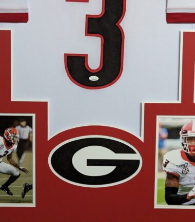 FRAMED-GEORGIA-BULLDOGS-TYSON-CAMPBELL-AUTOGRAPHED-SIGNED-JERSEY-JSA-COA-155834357148-2