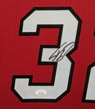 FRAMED-MIAMI-HEAT-SHAQUILLE-ONEAL-AUTOGRAPHED-SIGNED-JERSEY-JSA-COA-155863360038-3