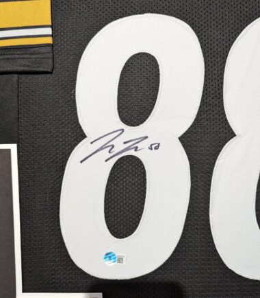 FRAMED-PITTSBURGH-STEELERS-PAT-FREIERMUTH-AUTOGRAPHED-SIGNED-JERSEY-BECKETT-HOLO-155477344359-2